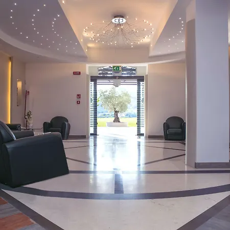 Penthouse מלון 4*