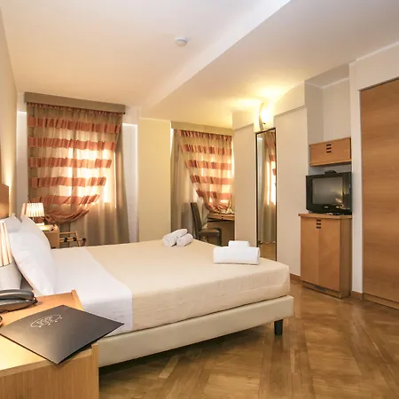 Penthouse מלון