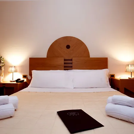 Penthouse פרוג'ה