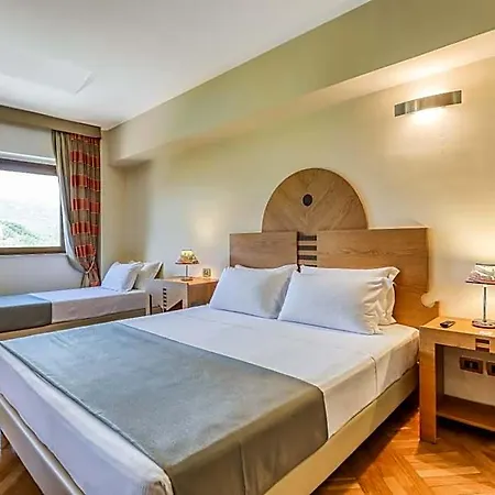 Penthouse פרוג'ה