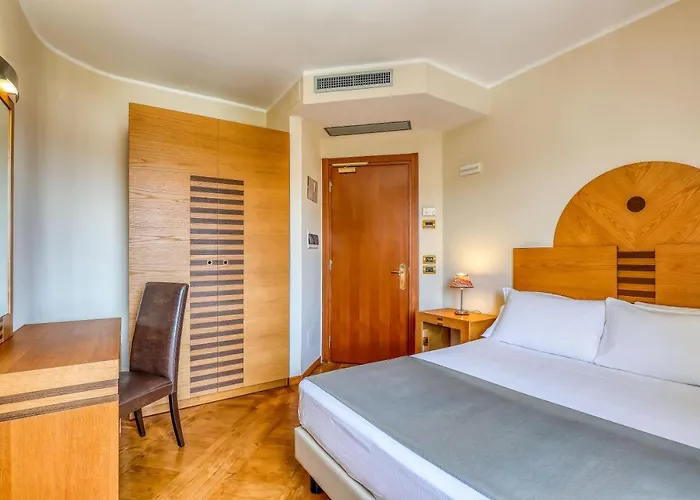 Penthouse فندق 4*