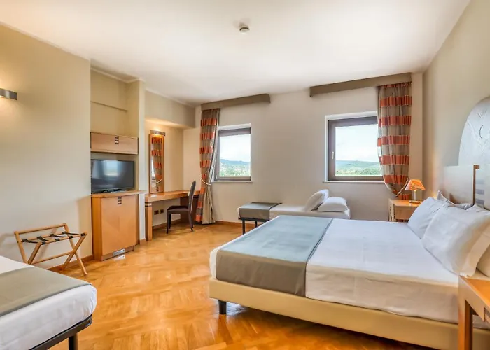 Penthouse فندق 4*